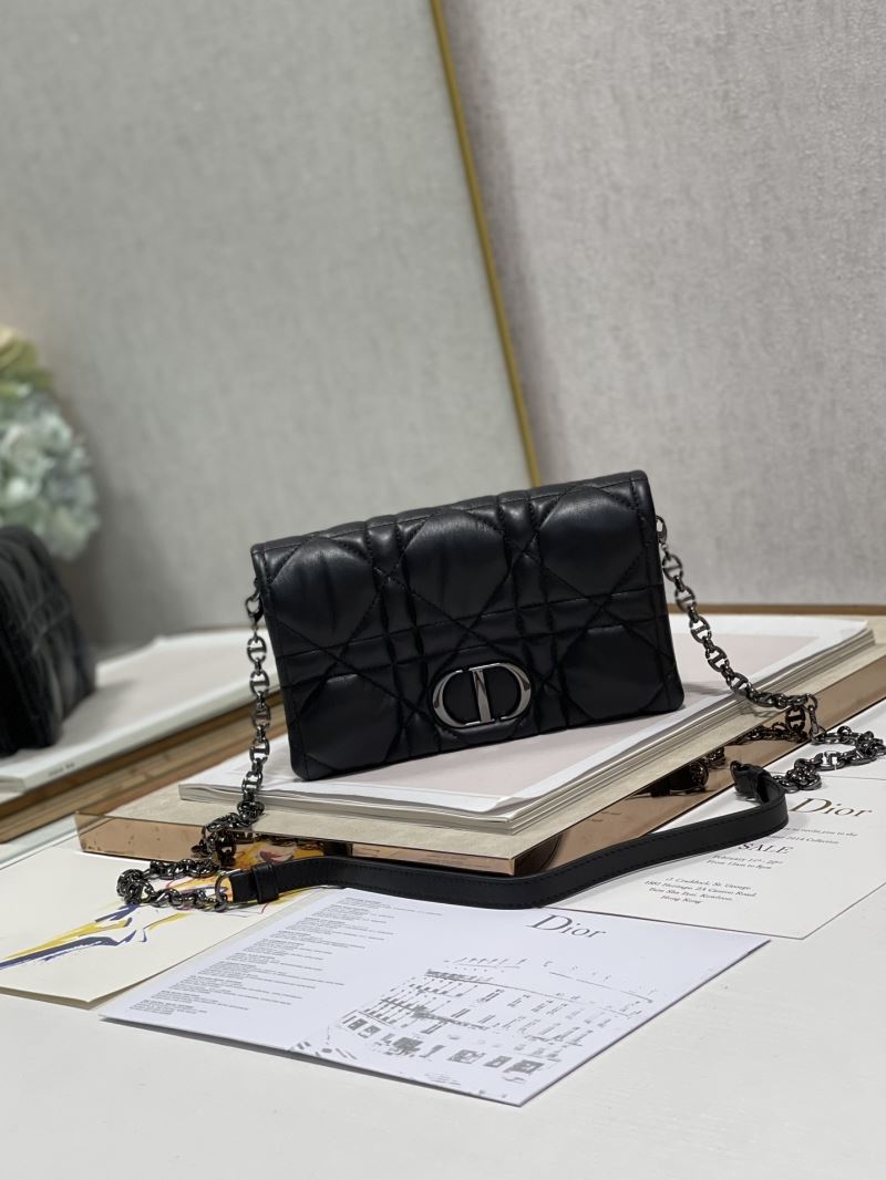 Christian Dior Montaigne Bags